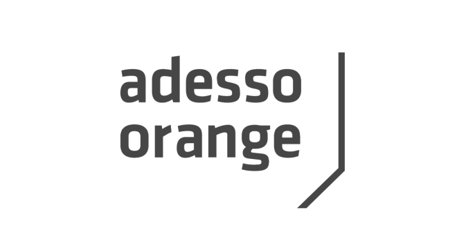 Logo von adesso orange